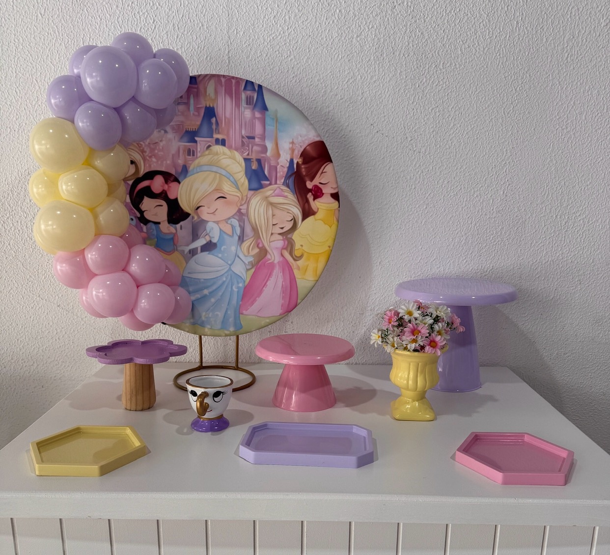 Princesas Baby - Apenas Um Bolinho - Brunafestass