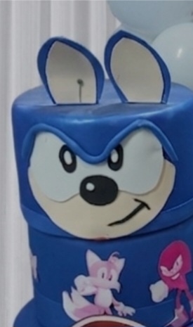 Bolo Fake Sonic - Monte Decor by Rose