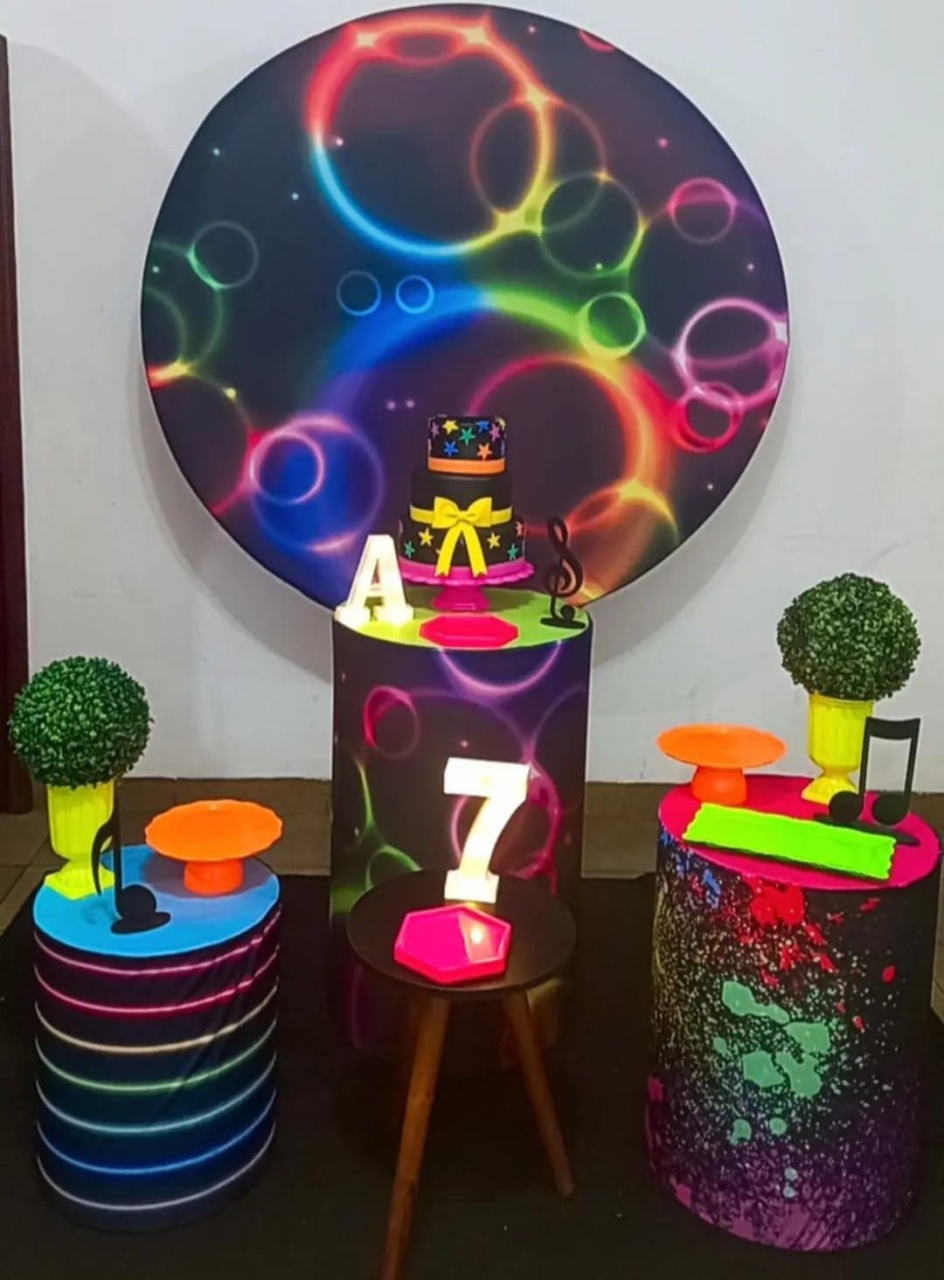 Neon - CLARAFESTAS