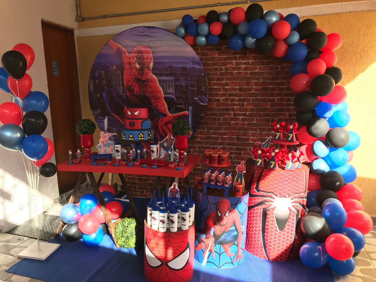 Decoração Homem Aranha - Preço Sob Consulta - ouropretofestas