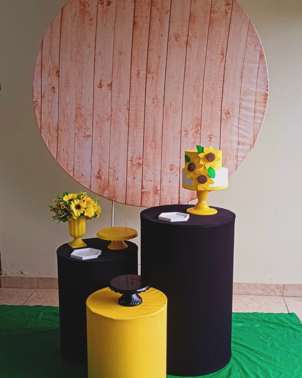 Girassol - Kit Parabéns   - Adoleta Pegue e monte e brinquedos 