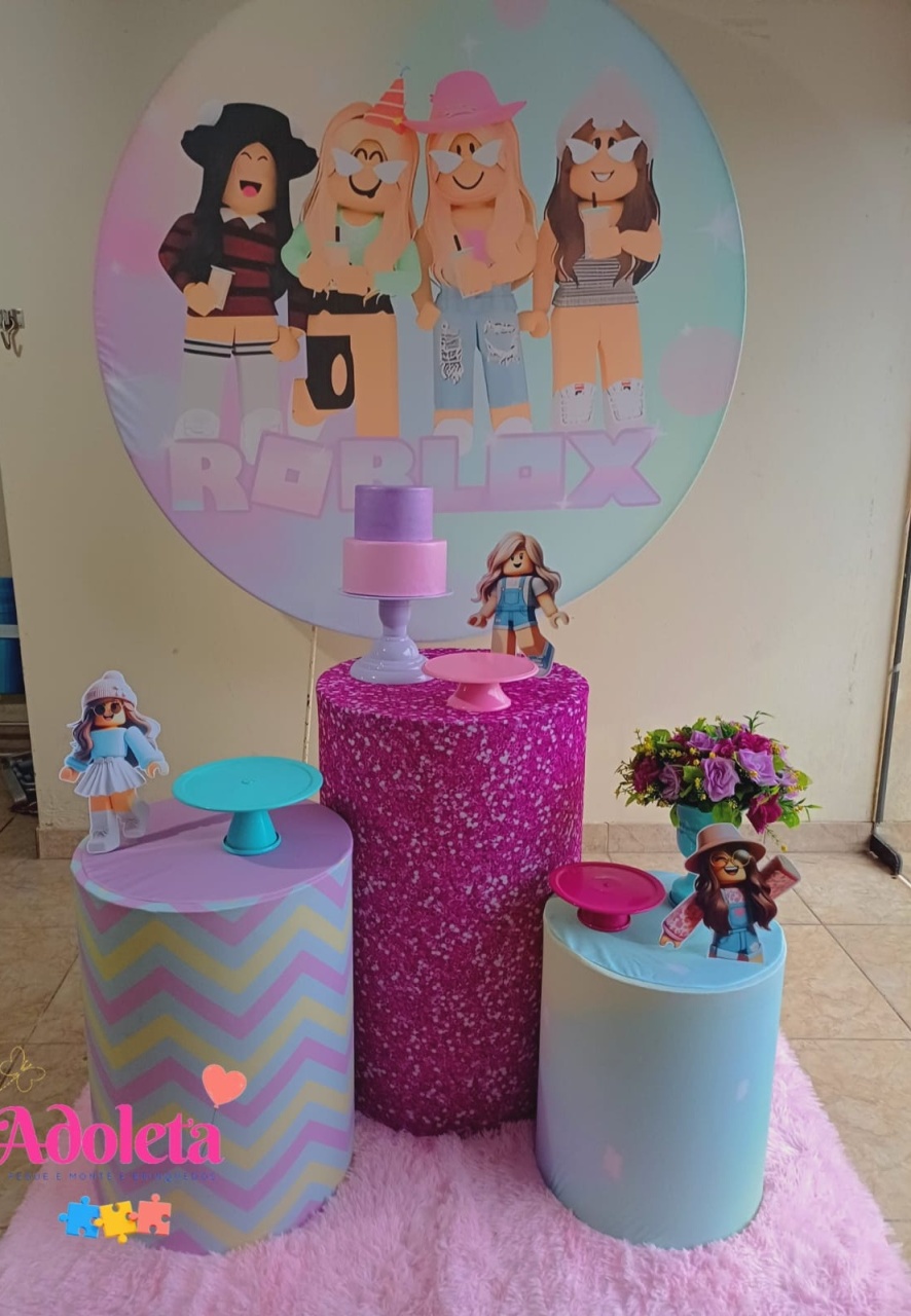 Roblox Menina - Kit Parabéns  - Adoleta Pegue e monte e brinquedos 