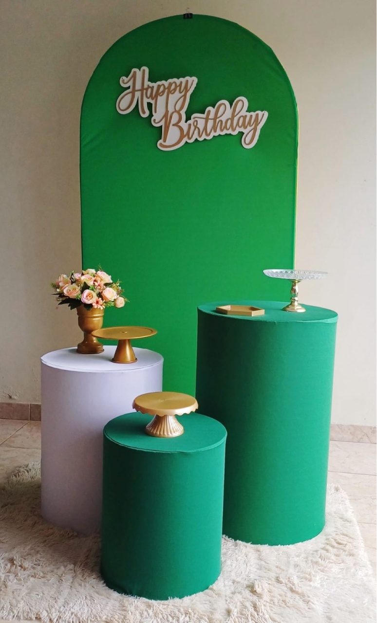Happy Birthday Verde - Kit Parabéns   - Adoleta Pegue e monte e brinquedos 