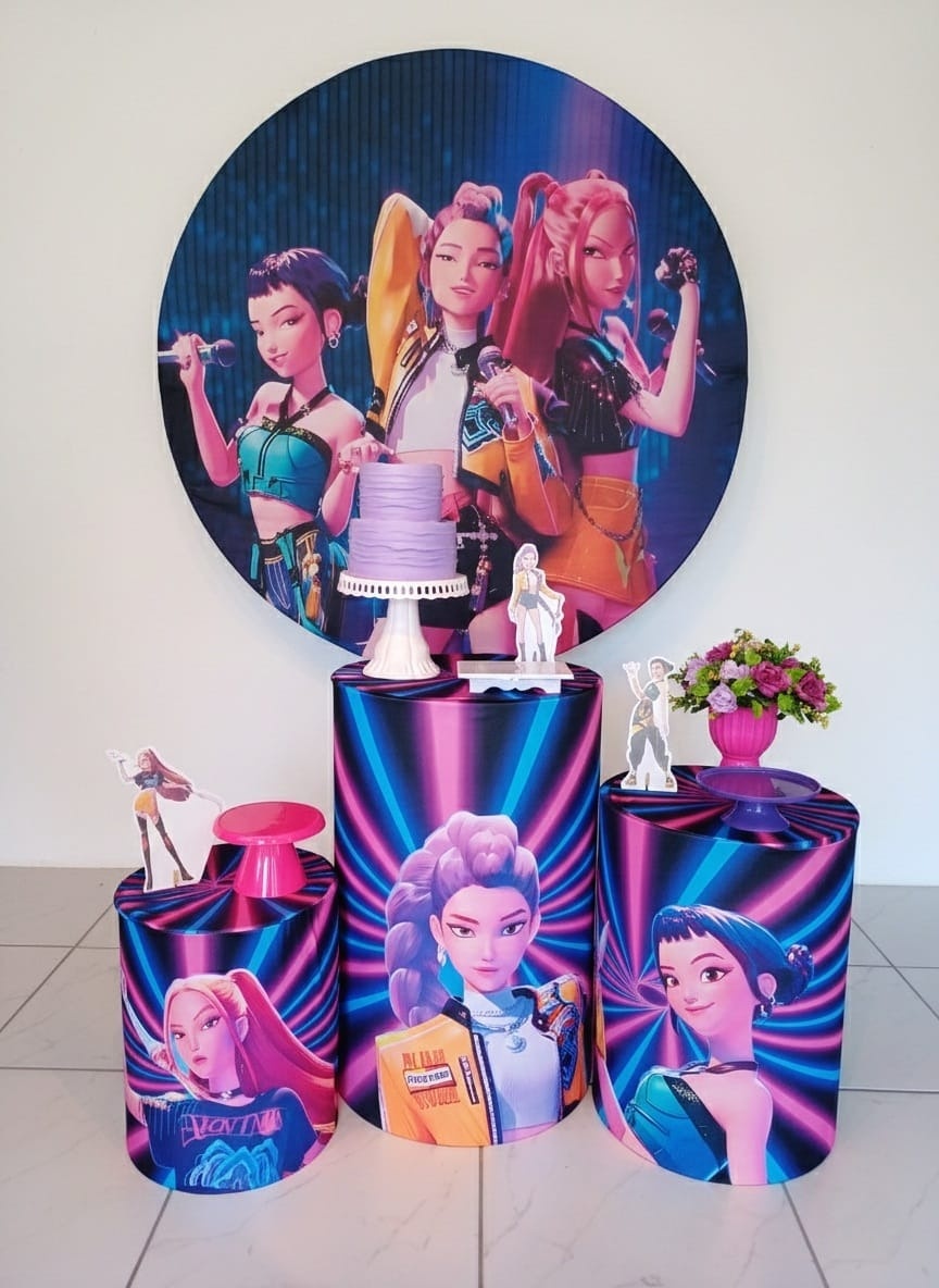 Hundrix - Kit Parabéns - Adoleta Pegue e monte e brinquedos 