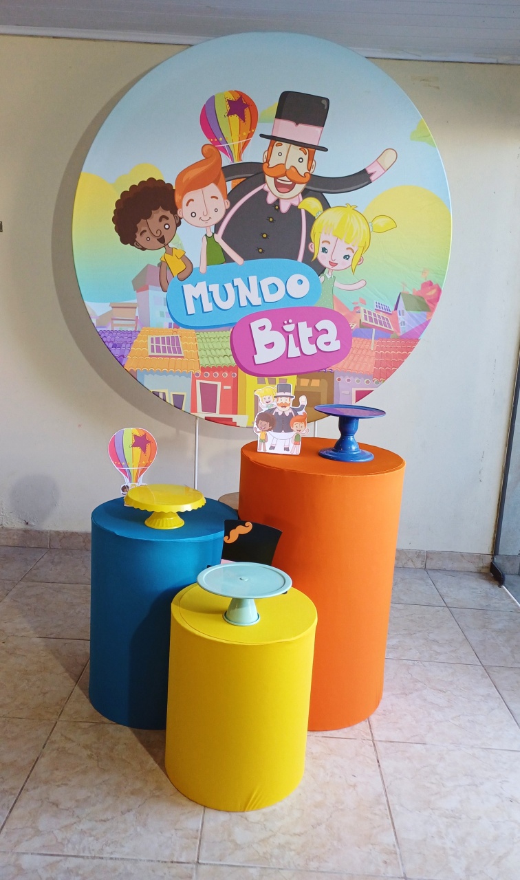 Mundo Bita- Kit Só Um Bolinho  - Adoleta Pegue e monte e brinquedos 