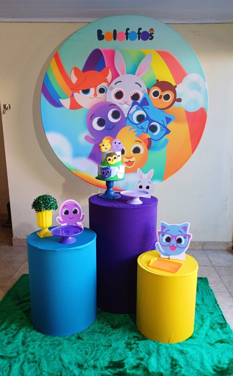 Bolofofo  - Kit Parabéns  - Adoleta Pegue e monte e brinquedos 