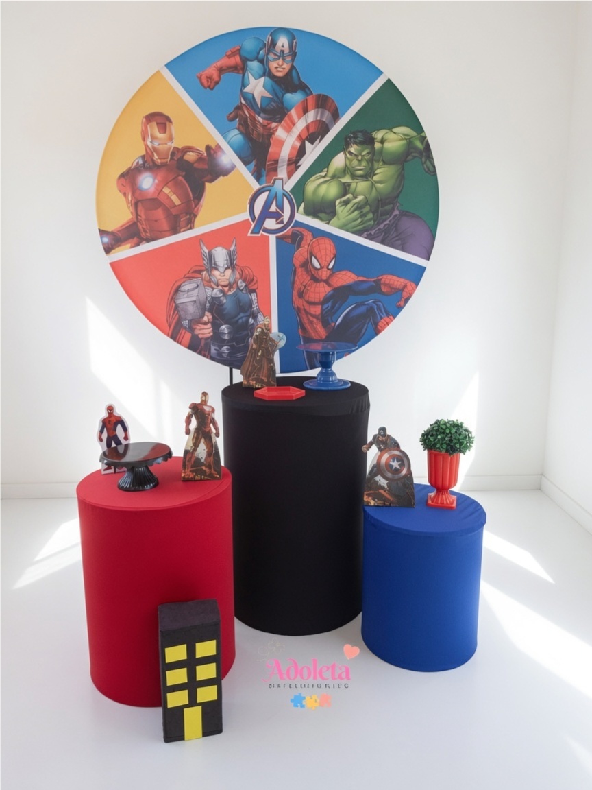 Vingadores 021 - Adoleta Pegue e monte e brinquedos 