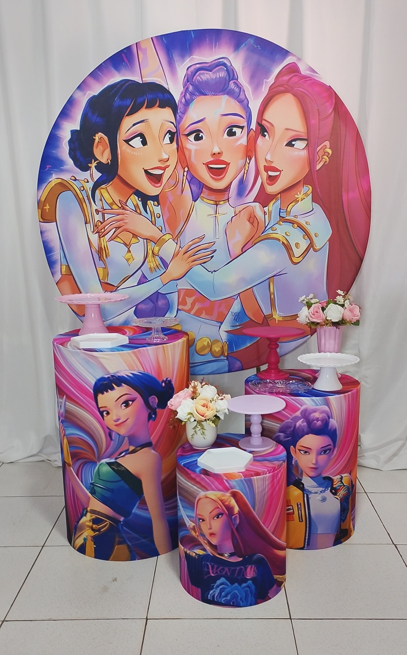 Guerreiras Kpop Básico  -  Jenaina Decoração e Locação 