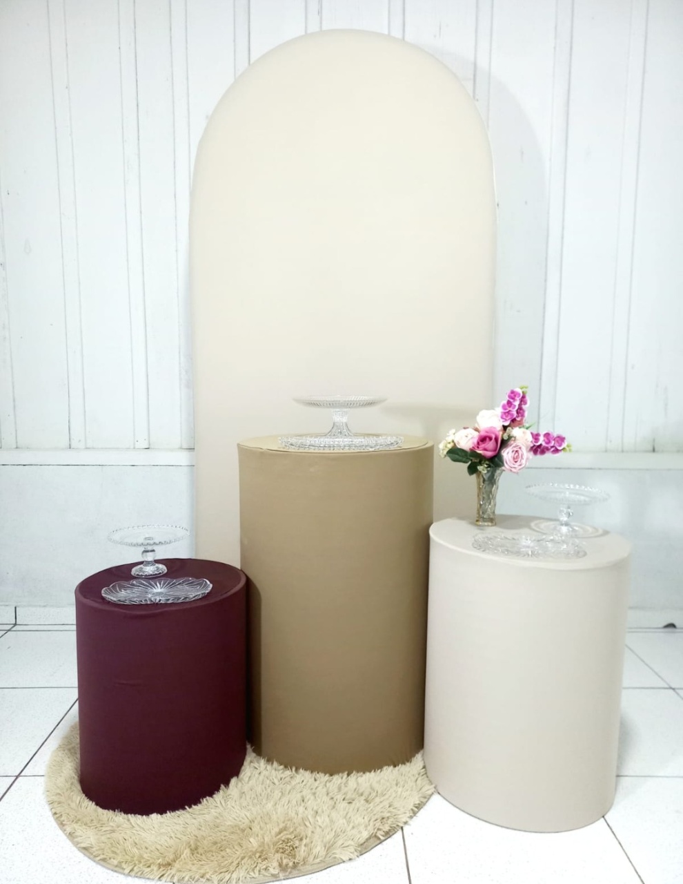 Tons Terrosos -  Jenaina Decoração e Locação 