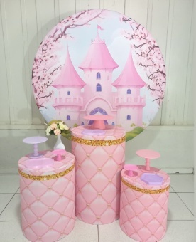 Castelo Princesas -  Jenaina Decoração e Locação 