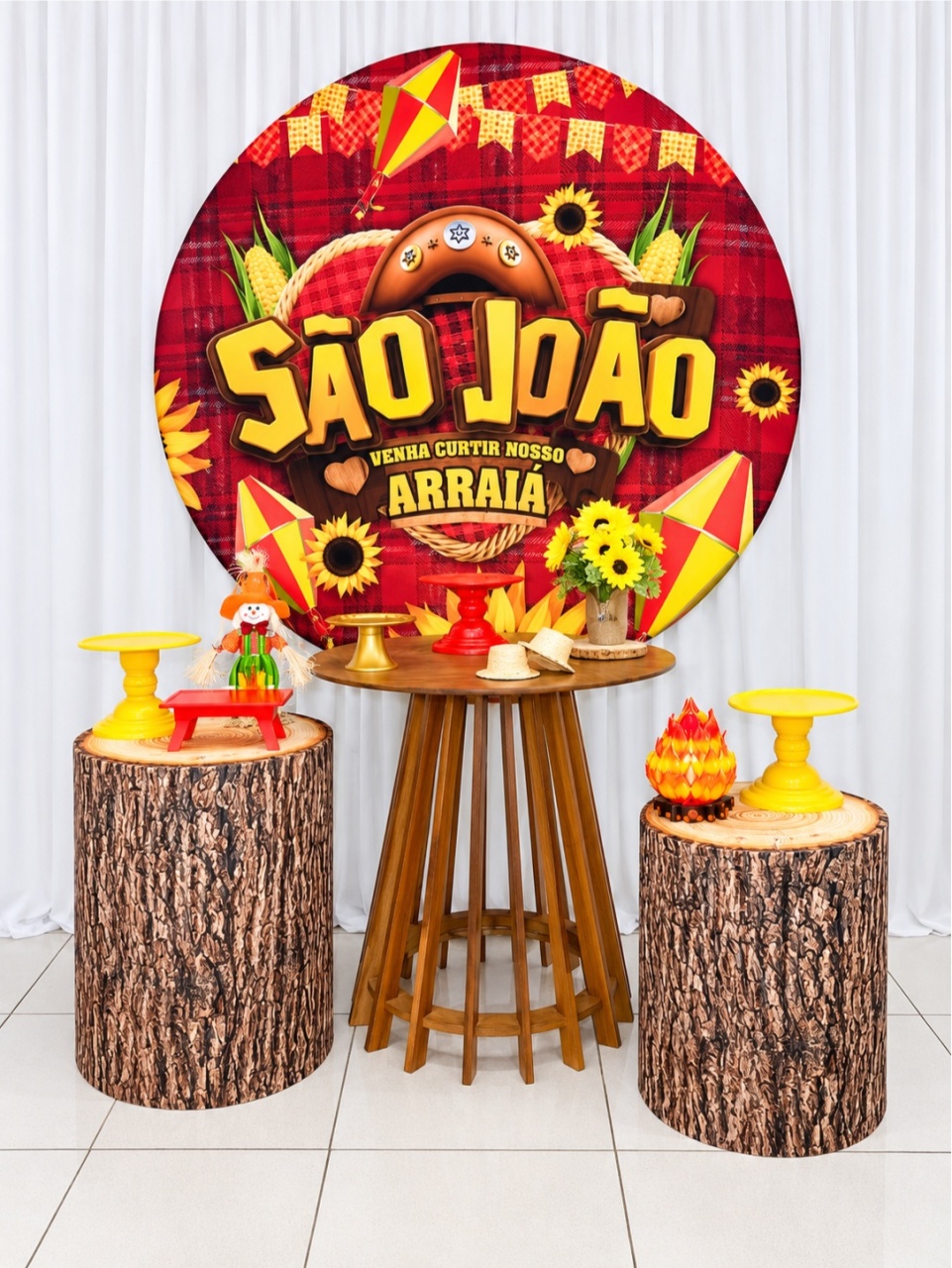 Junino Adulto -  Jenaina Decoração e Locação 