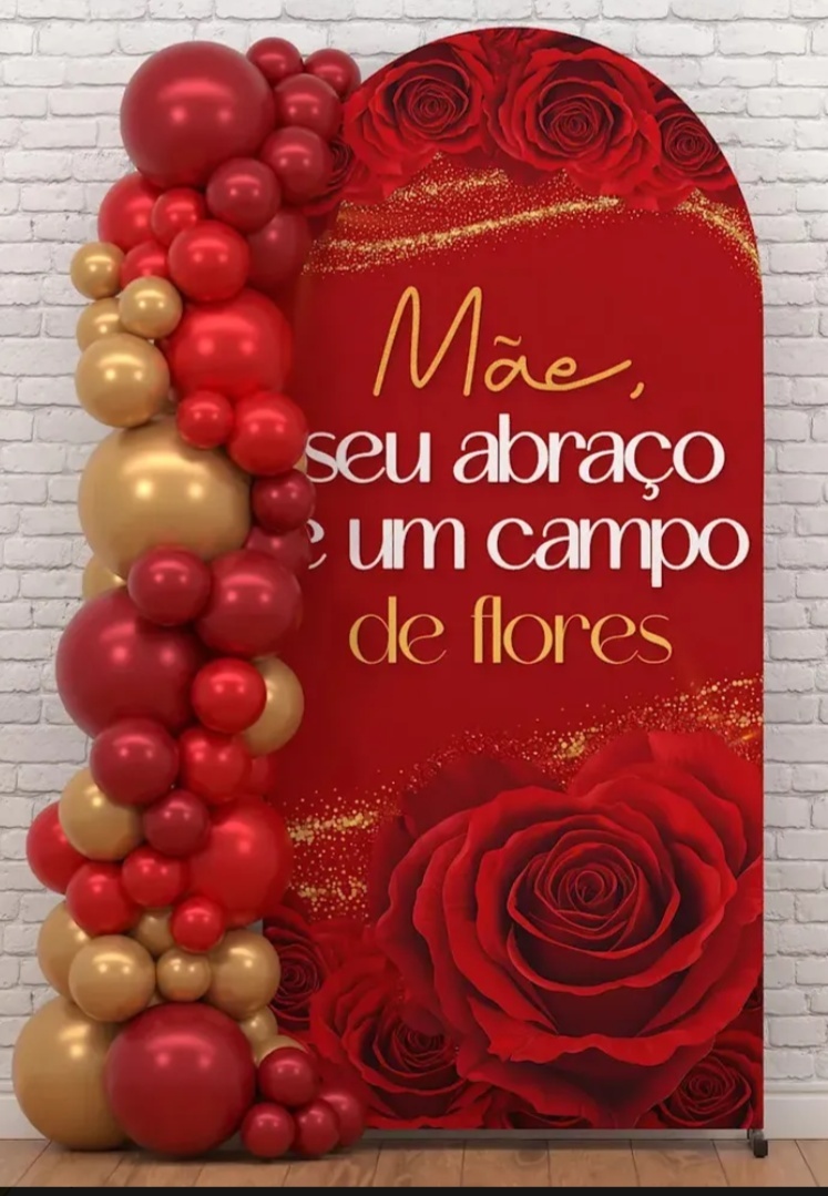 Painel Tecido Vermelho Romano Mãe -  Jenaina Decoração e Locação 