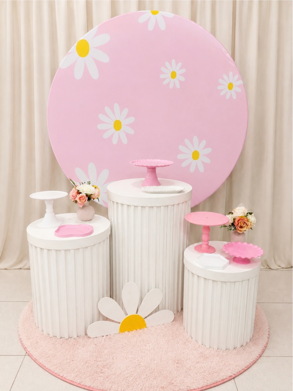 Margarida ✨ -  Jenaina Decoração e Locação 