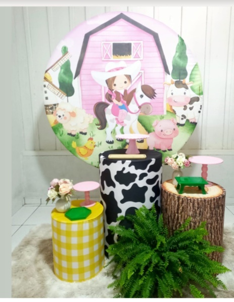 Fazendinha  -  Jenaina Decoração e Locação 