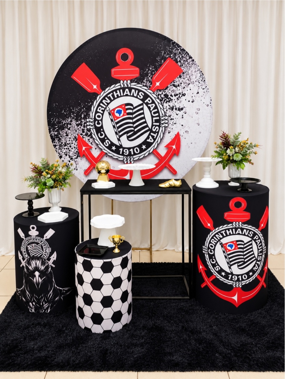 Corinthians ✨ -  Jenaina Decoração e Locação 