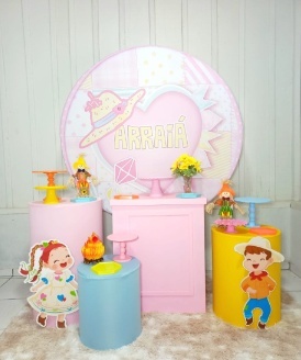 Festa Junina -  Jenaina Decoração e Locação 