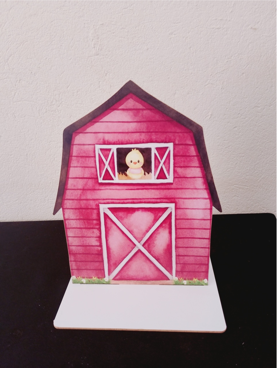 Mini Display Celeiro (Vermelho) -  Jenaina Decoração e Locação 