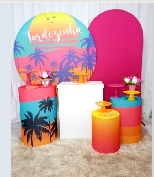 Tardezinha  -  Jenaina Decoração e Locação 