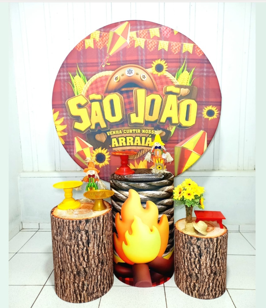 Junino Adulto  -  Jenaina Decoração e Locação 