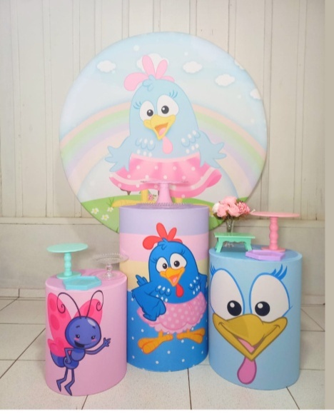 Galinha Pintadinha  -  Jenaina Decoração e Locação 