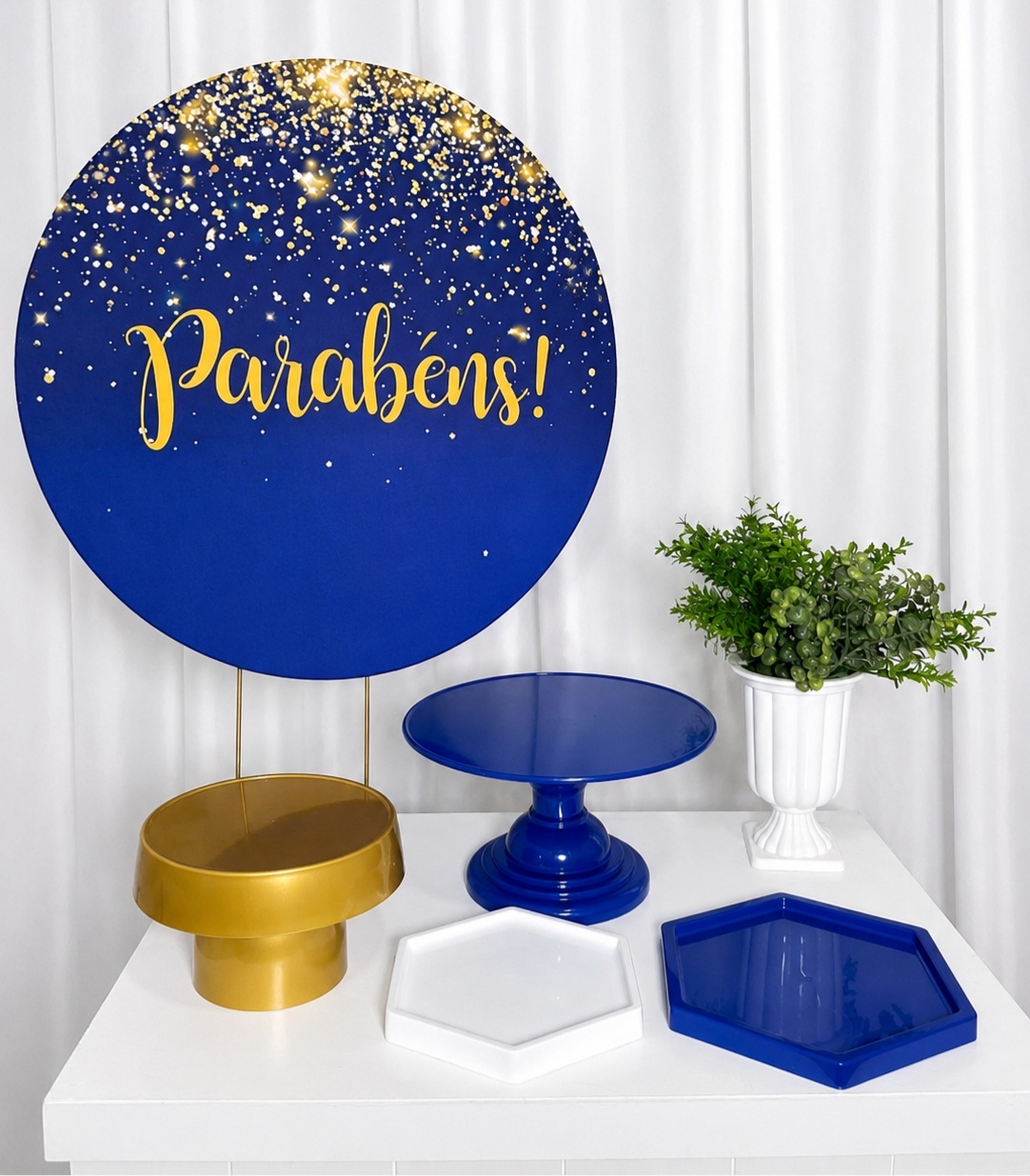 Kit Festa Na Mesa Azul Parabéns -  Jenaina Decoração e Locação 