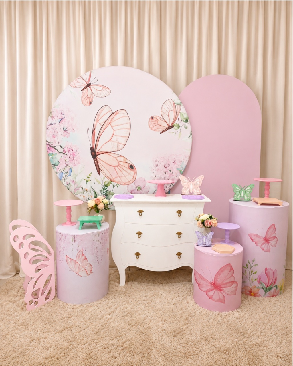 Borboletas  -  Jenaina Decoração e Locação 