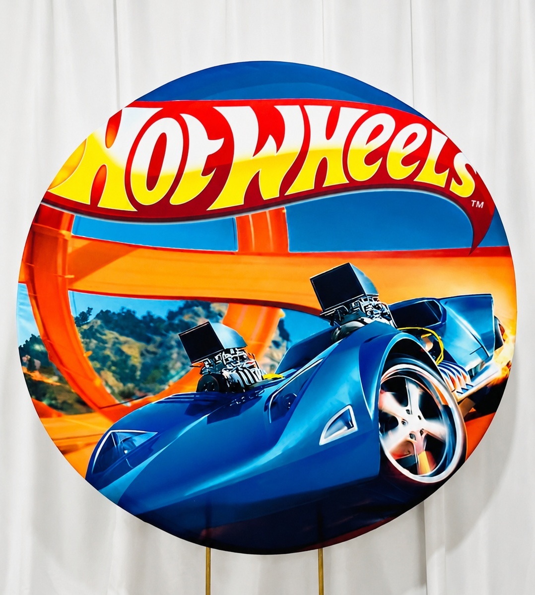Painel Tecido Redondo Hotwheels -  Jenaina Decoração e Locação 