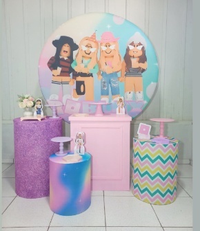 Roblox -  Jenaina Decoração e Locação 