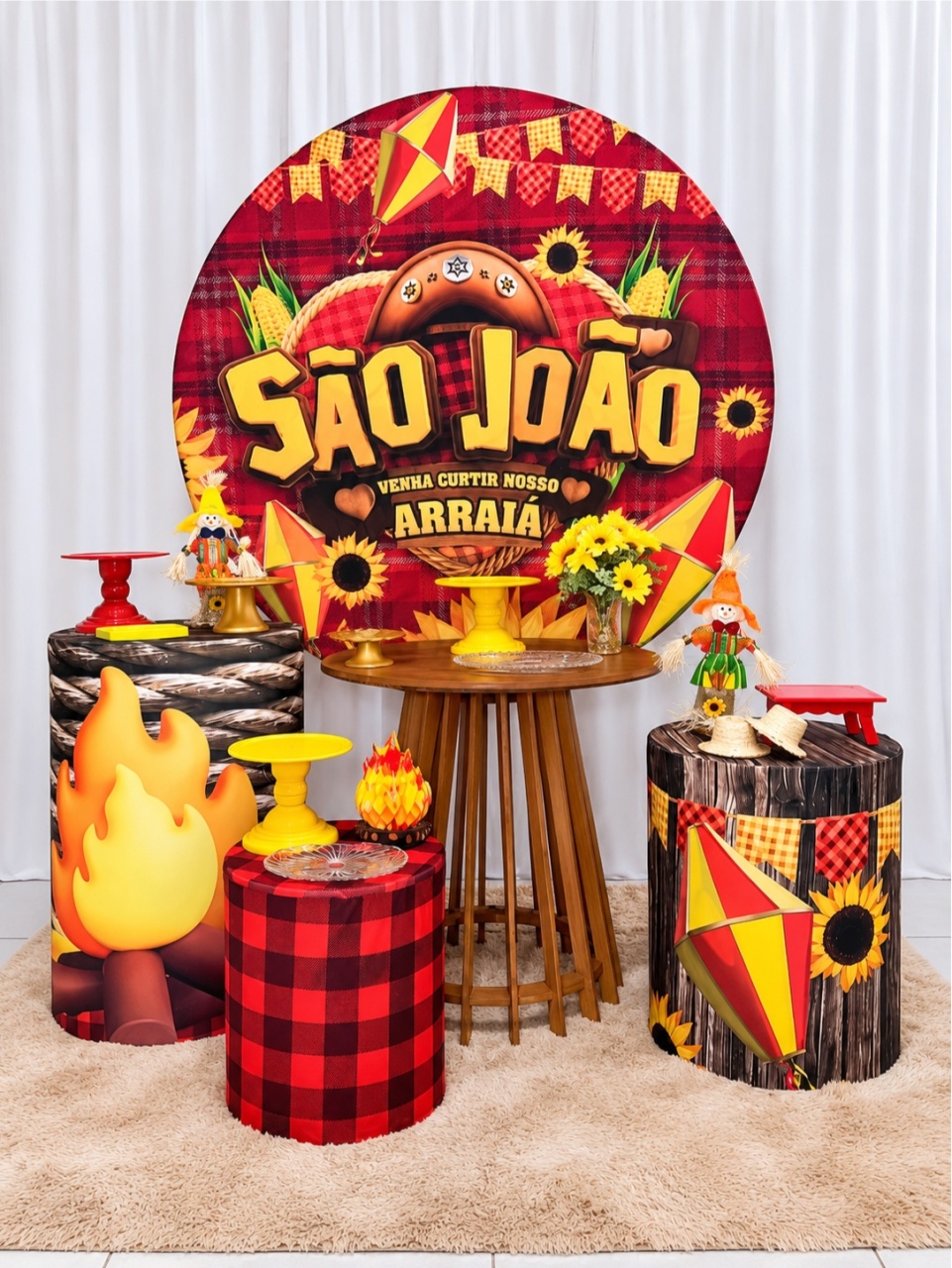 São João -  Jenaina Decoração e Locação 