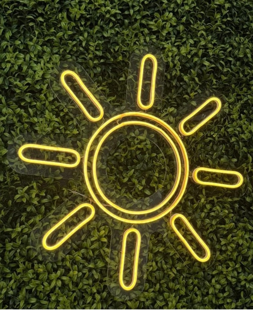 Sol Em Led -  Jenaina Decoração e Locação 