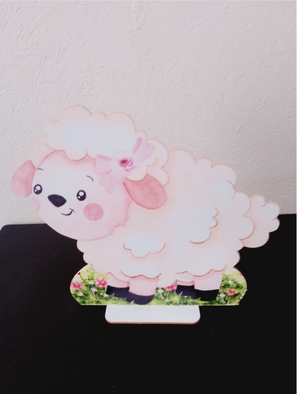 Mini Display Ovelhinha / Lacinho -  Jenaina Decoração e Locação 