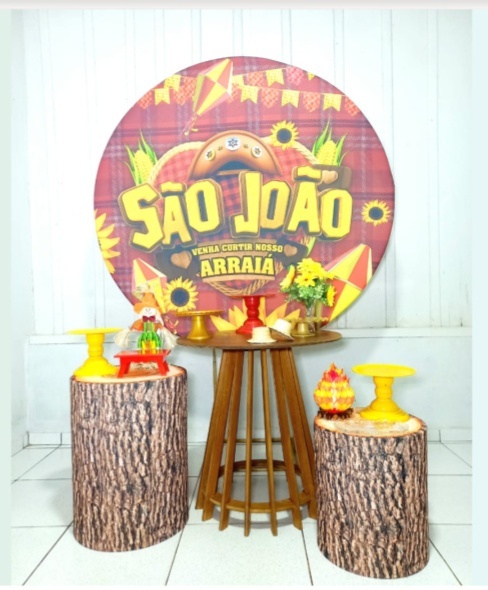 Junino Adulto  -  Jenaina Decoração e Locação 