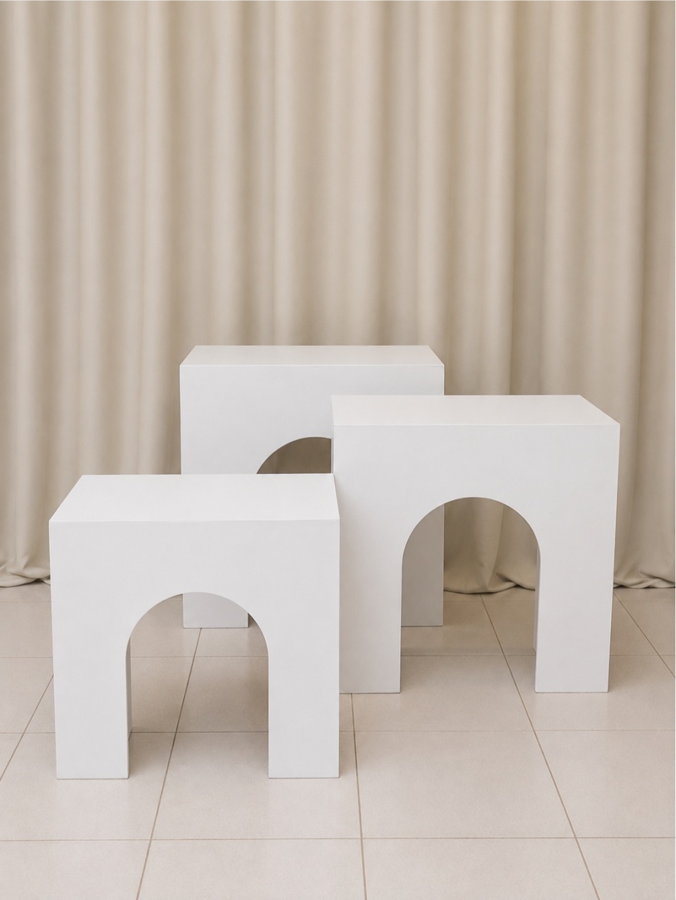 Kit Mesas U -  Jenaina Decoração e Locação 