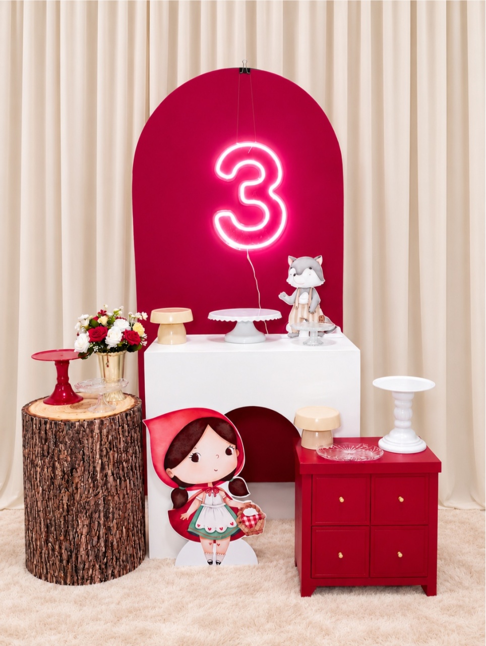 Chapéuzinho Vermelho✨ Intermediário -  Jenaina Decoração e Locação 