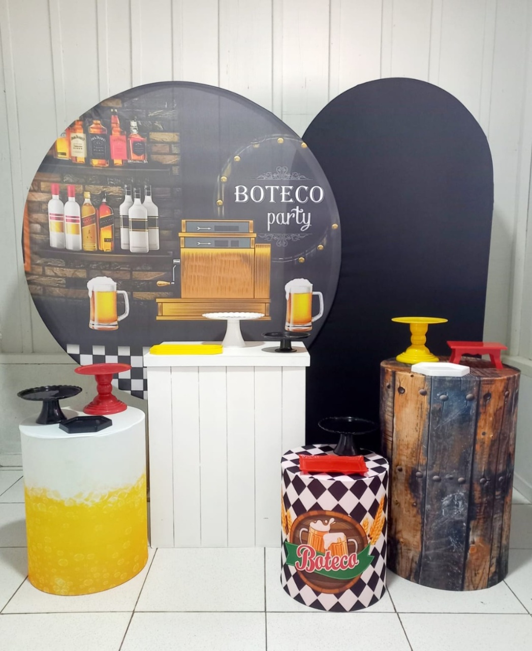 Boteco  Avançado  -  Jenaina Decoração e Locação 