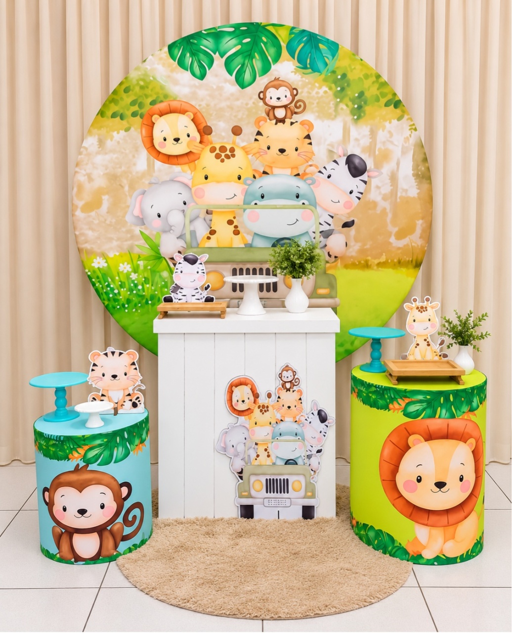 Safári -  Jenaina Decoração e Locação 