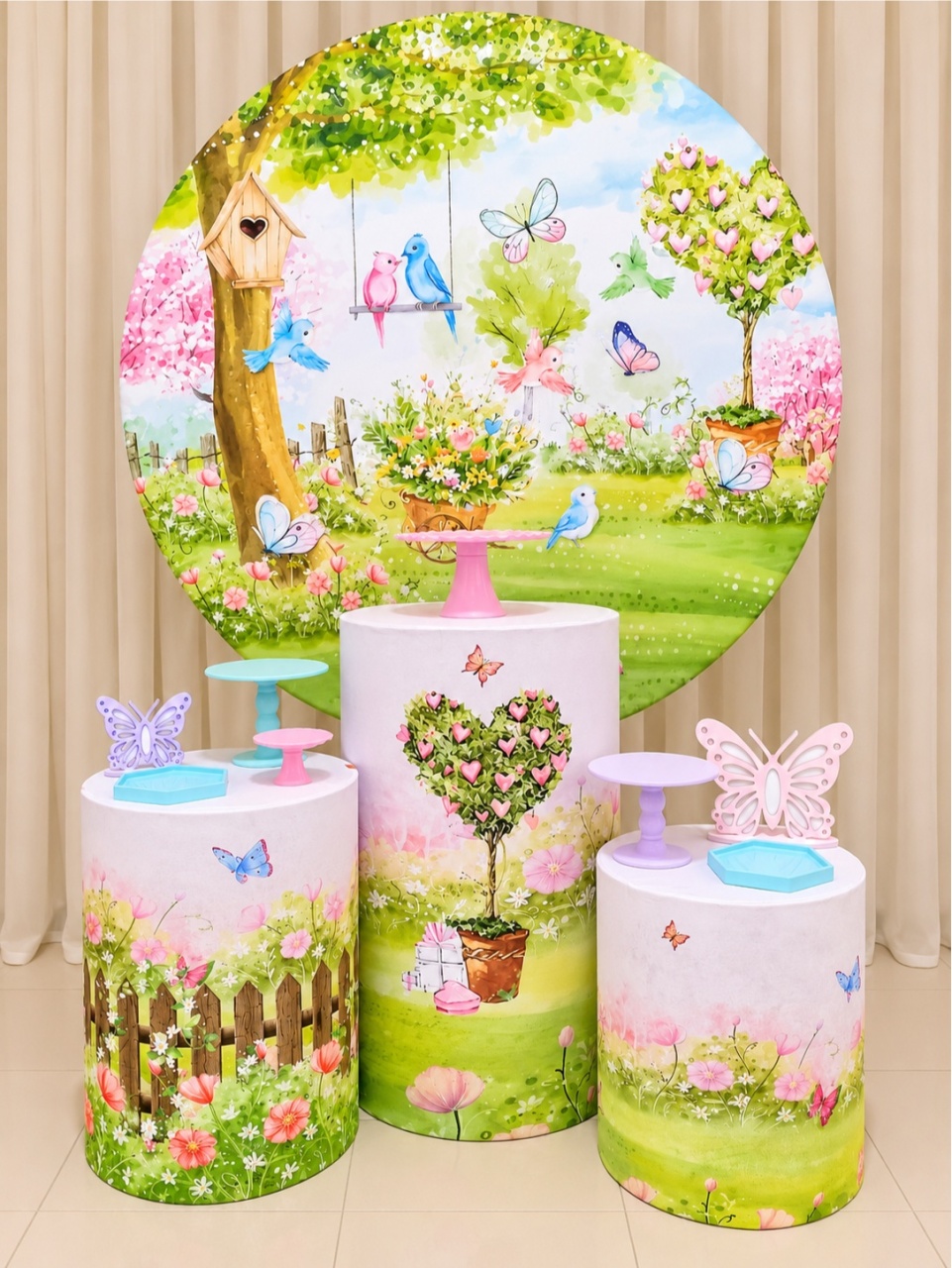 Jardim Encantado   Básico -  Jenaina Decoração e Locação 