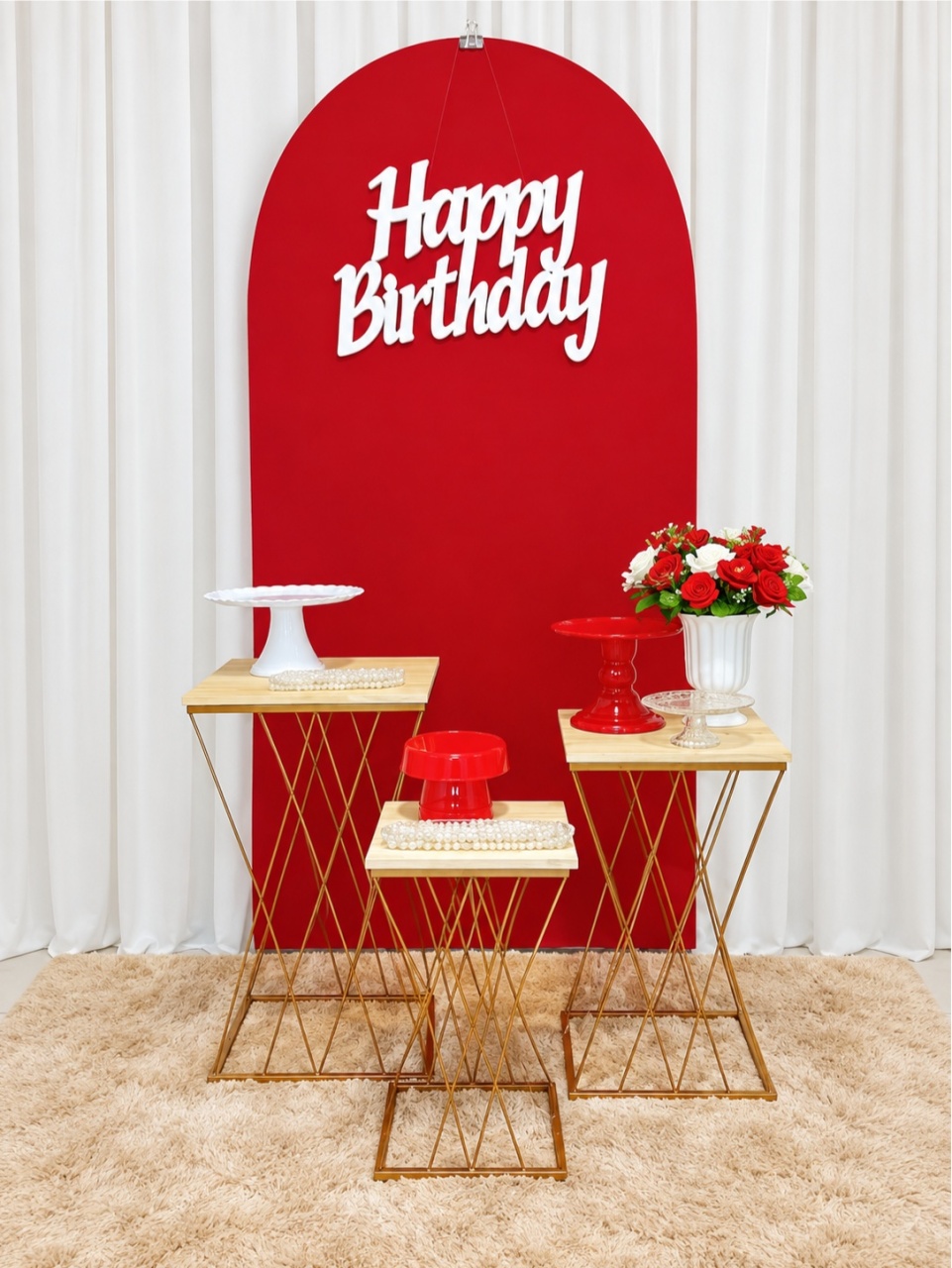 Adulto Mulher Vermelho -  Jenaina Decoração e Locação 