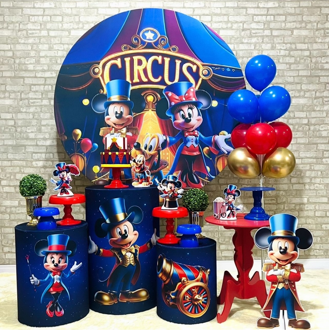 Mickey Circo - Léo Borges 