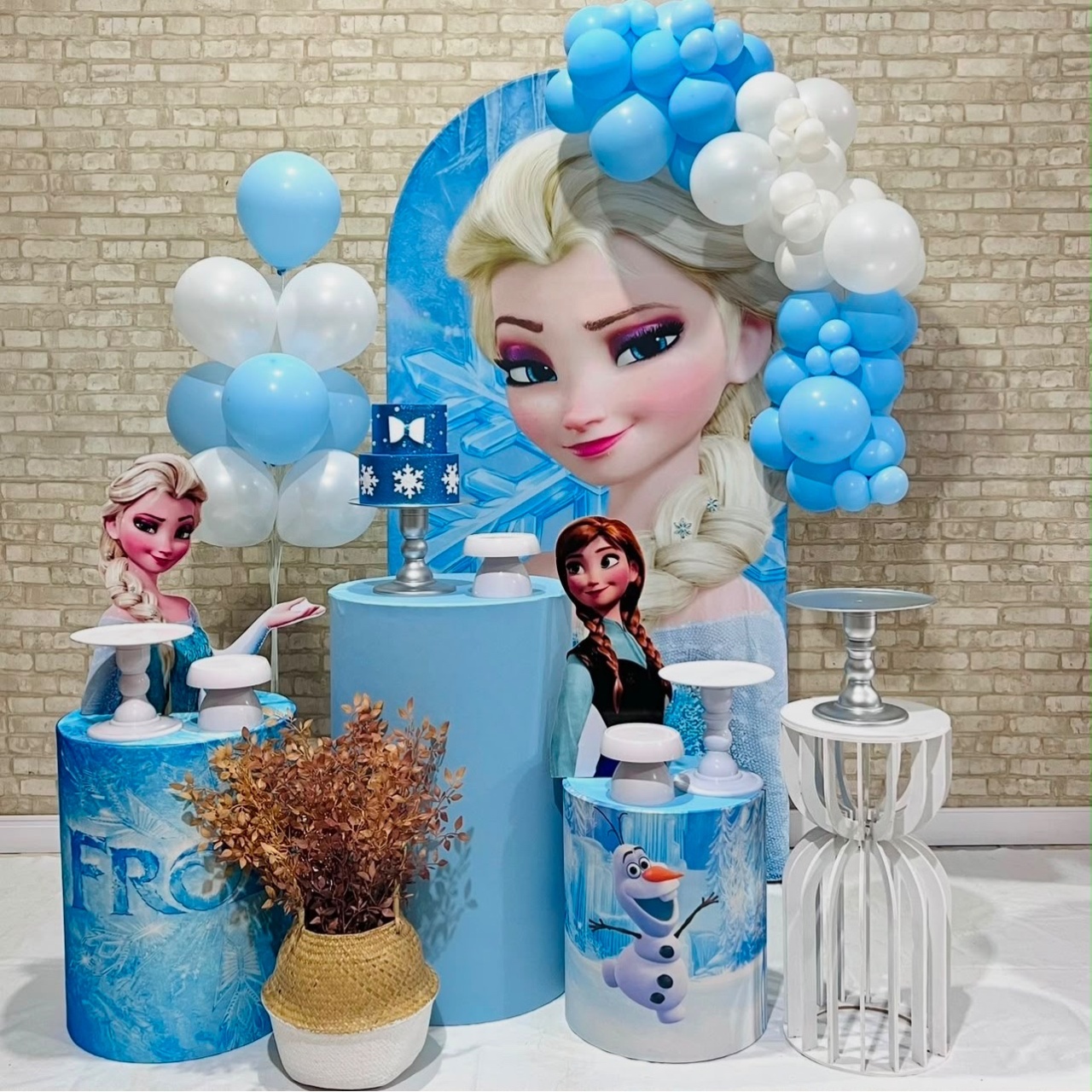 Frozen 1 Romano (Elsa) - Léo Borges 