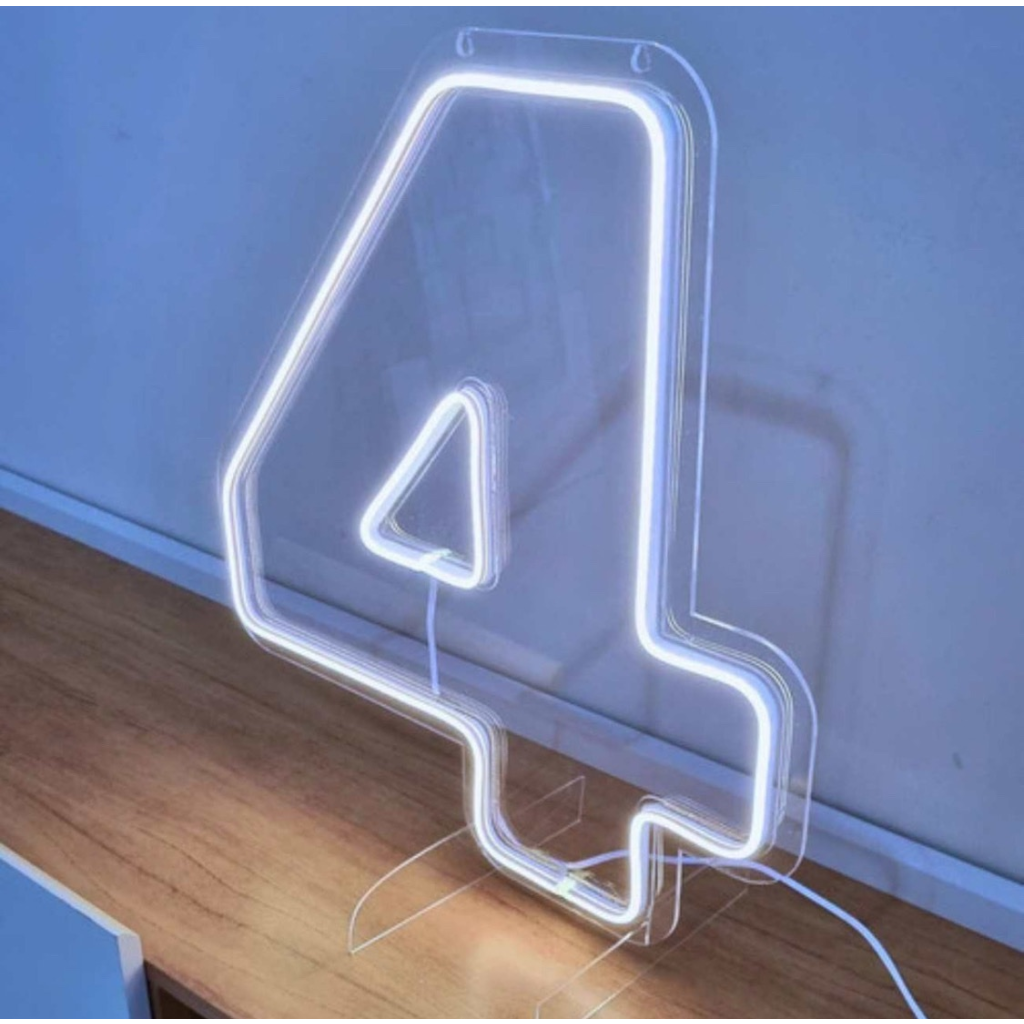 Número de Led 4 - 50Cm - Léo Borges 