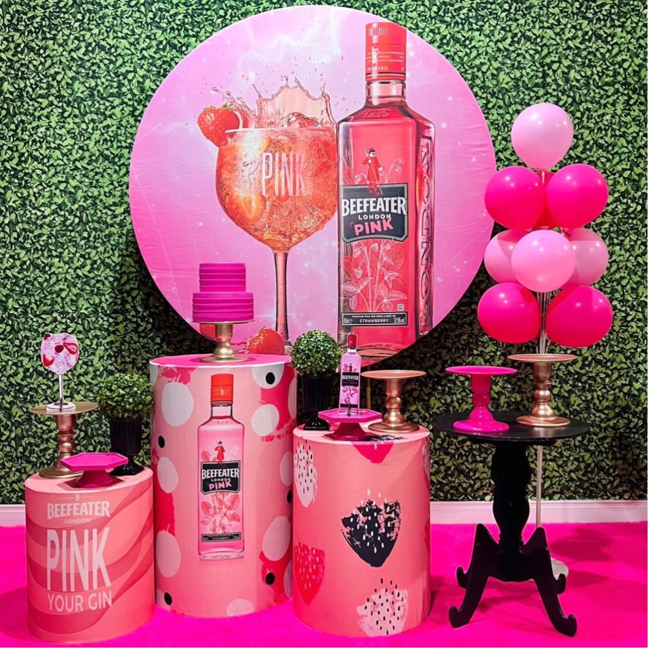 Drink Pink - Léo Borges 