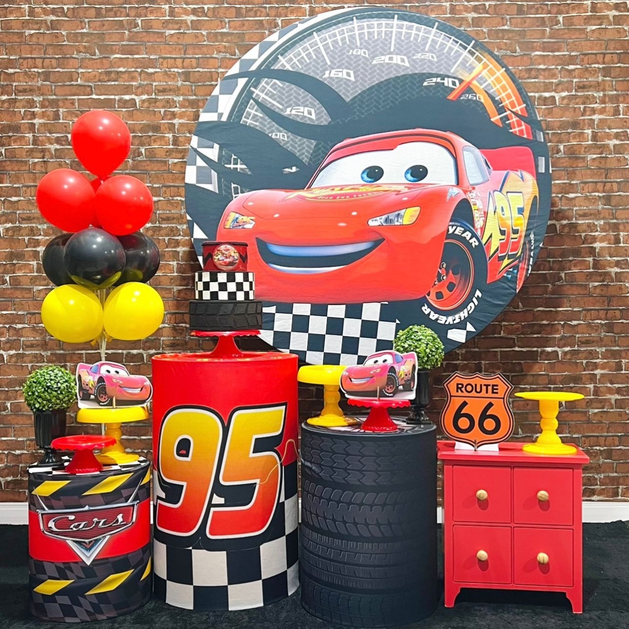 Carros Mcqueen - Léo Borges 