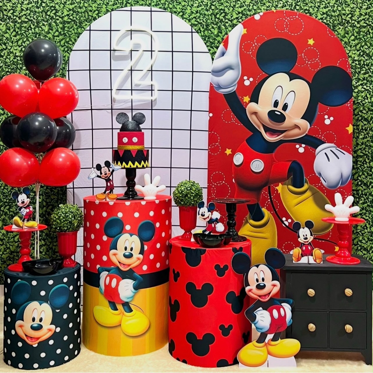 Mickey Ii Romanos - Léo Borges 