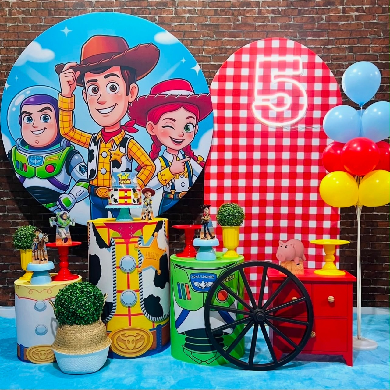 Toy Story Ii Com Romano - Léo Borges 