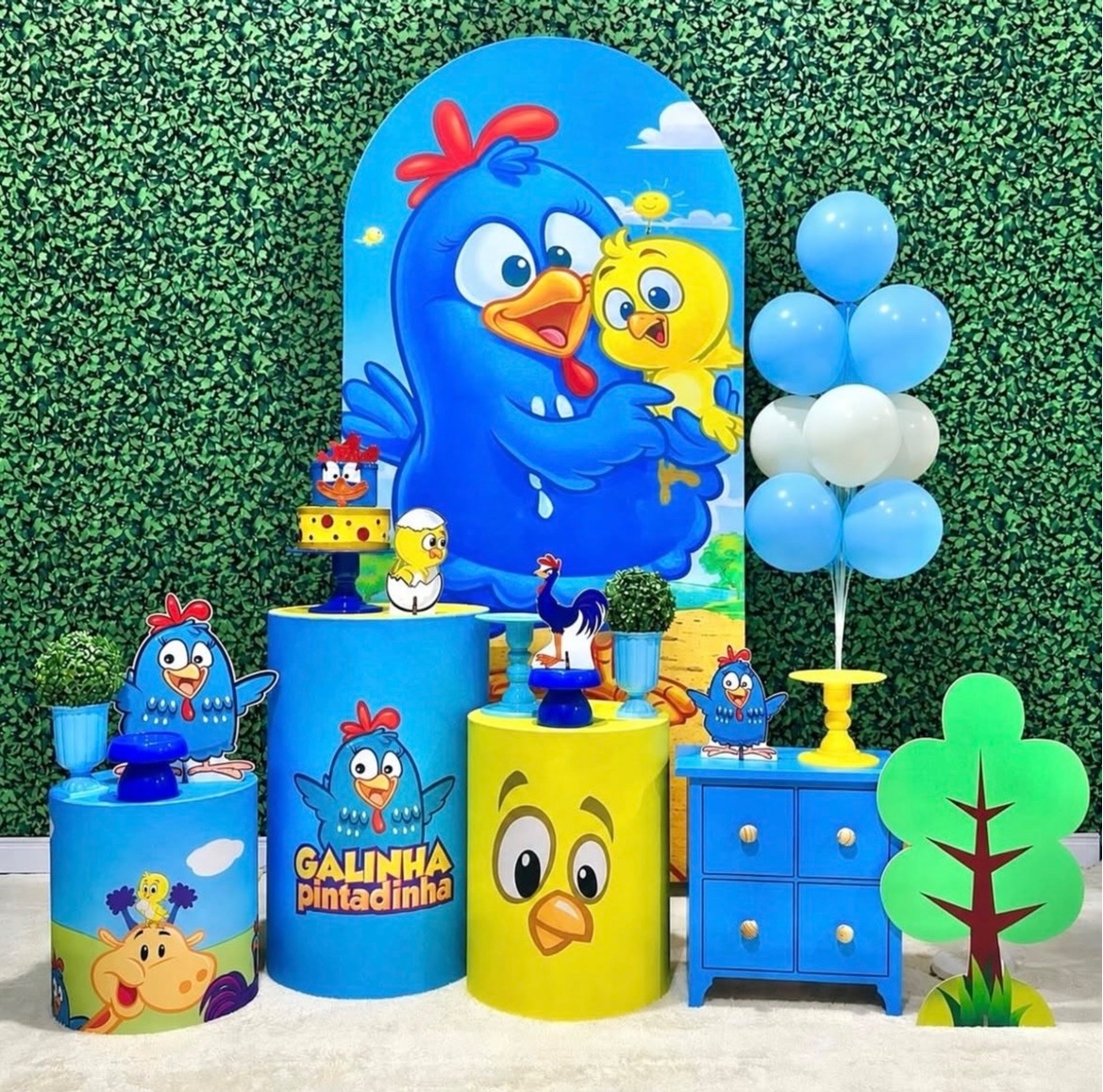 Galinha Pintadinha Romano Menino - Léo Borges 