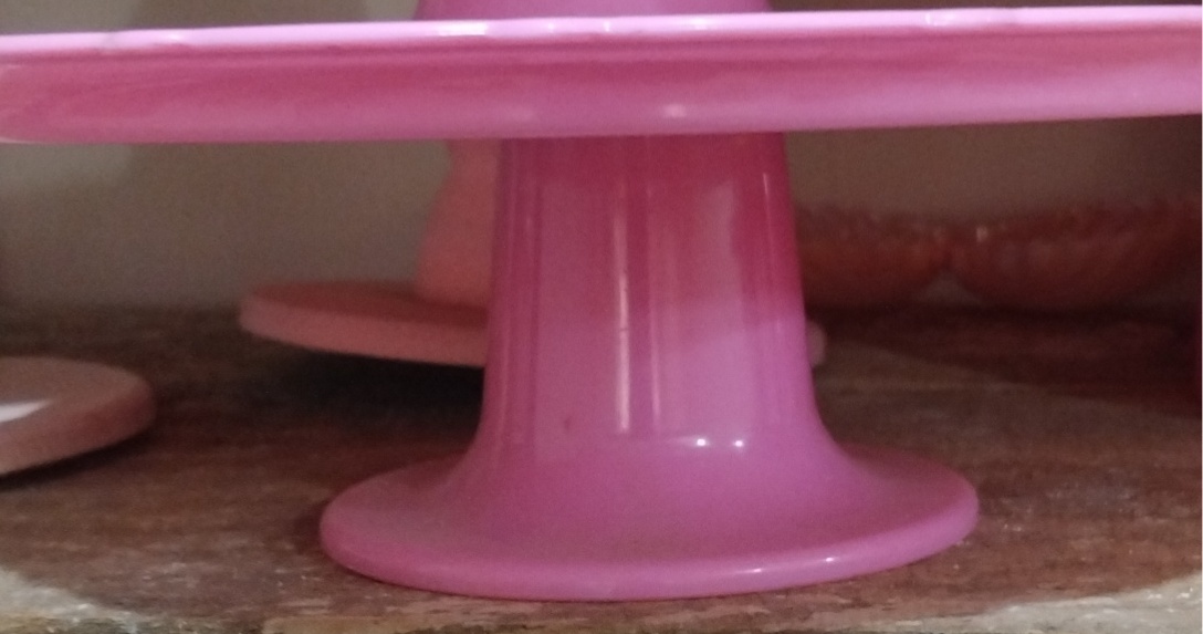 Porta Bolo( P) Rosa Chiclete - Gê Locação 