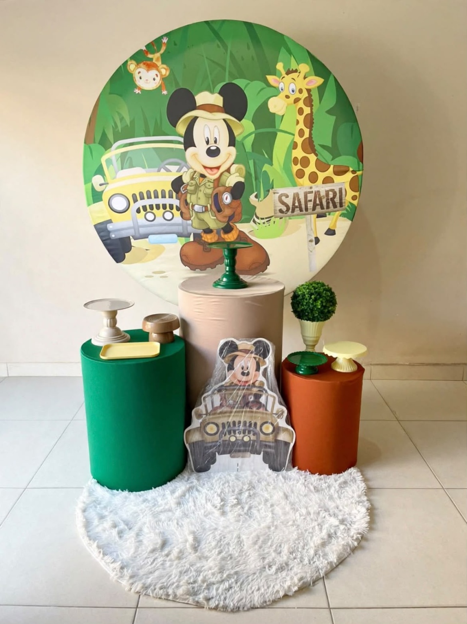 Mickey Safari Kit Básico - Gê Locação 