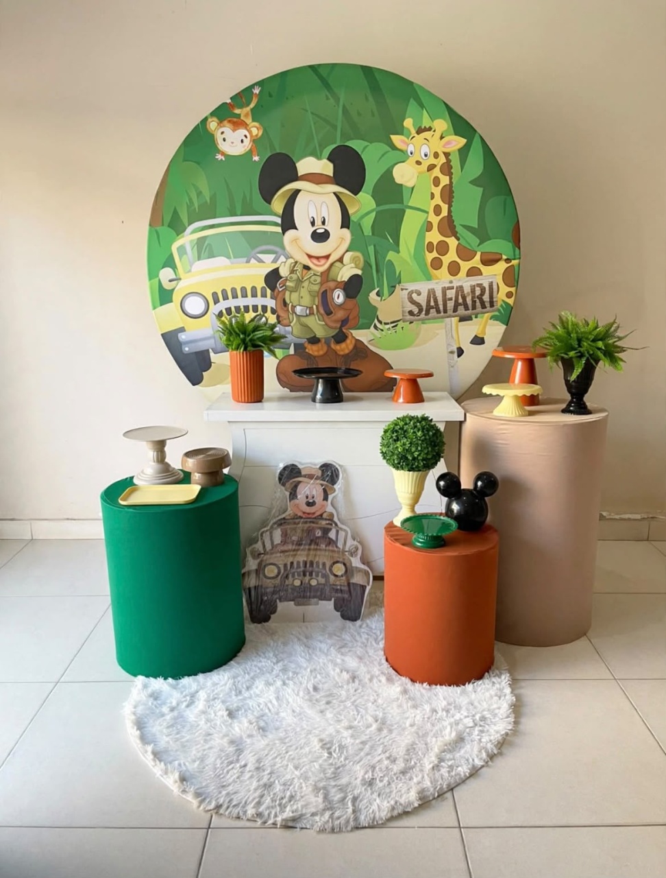 Mickey Safari Kit Medio - Gê Locação 