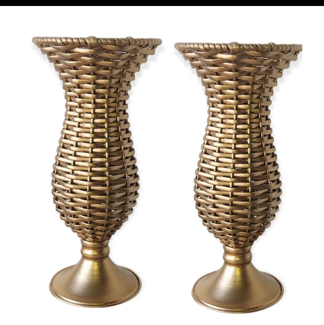 Vasos Luxo Dourado - Gê Locação 